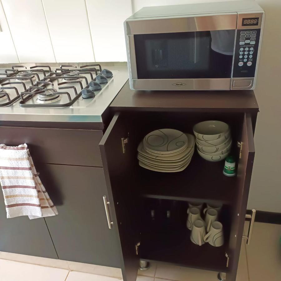 Apartamento Cerca Parque Del Cafe Con Piscina Montenegro Exterior foto